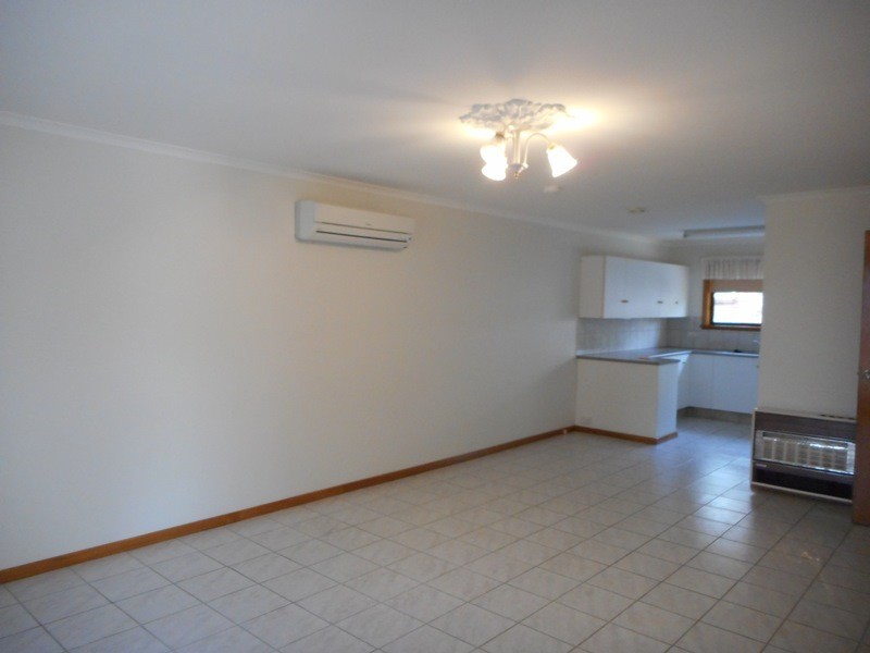 1/27 St Leonards Road, St Leonards TAS 7250