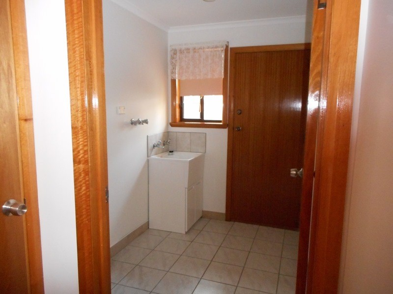 1/27 St Leonards Road, St Leonards TAS 7250