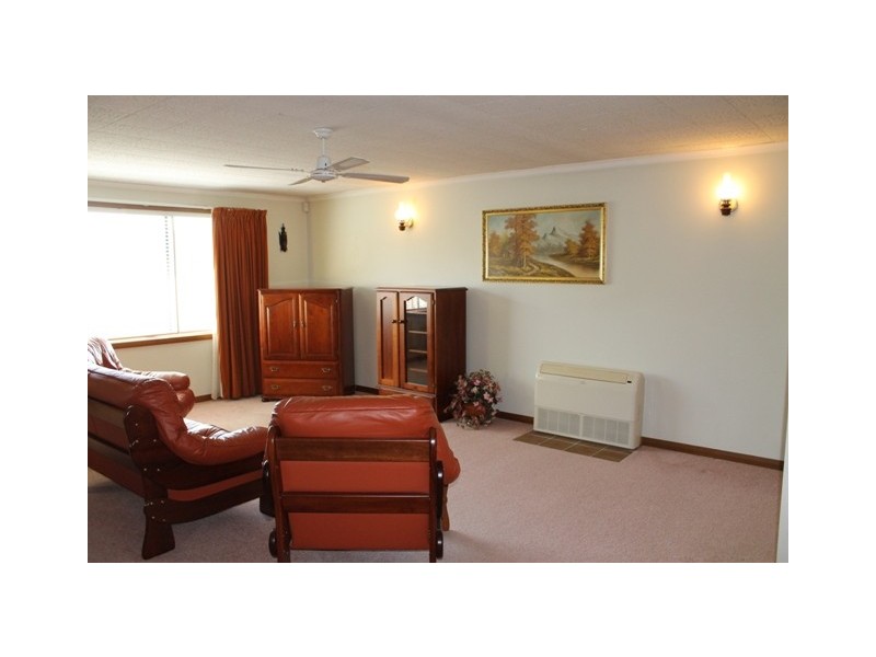 1/135 Punchbowl Road, Newstead TAS 7250