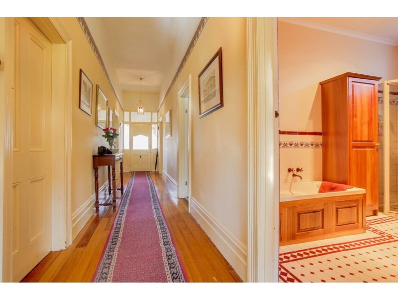 16 Lime Avenue, Newstead TAS 7250