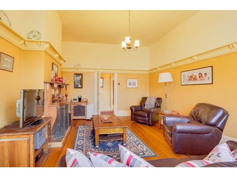 16 Lime Avenue, Newstead TAS 7250