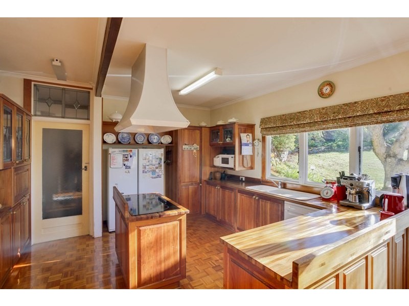 16 Lime Avenue, Newstead TAS 7250