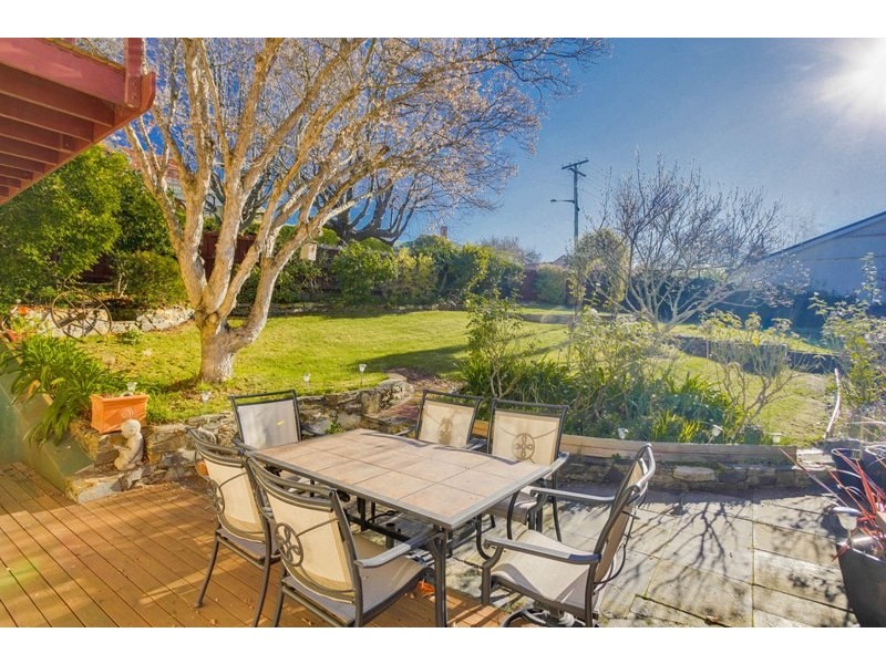 16 Lime Avenue, Newstead TAS 7250