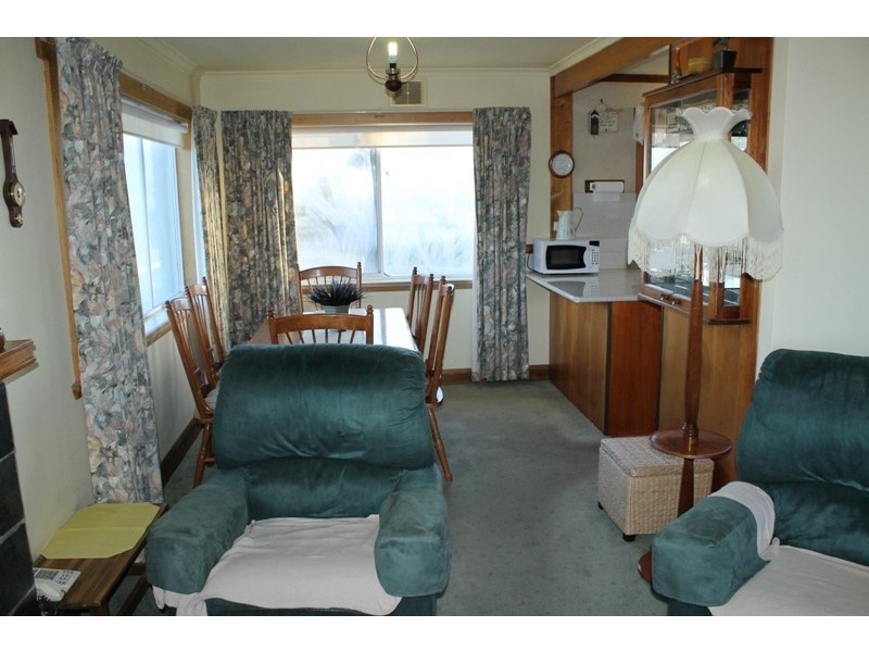 9 Quarantine Road, Kings Meadows TAS 7249