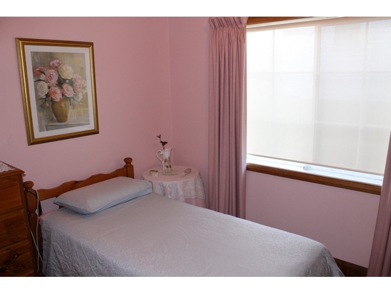 9 Quarantine Road, Kings Meadows TAS 7249