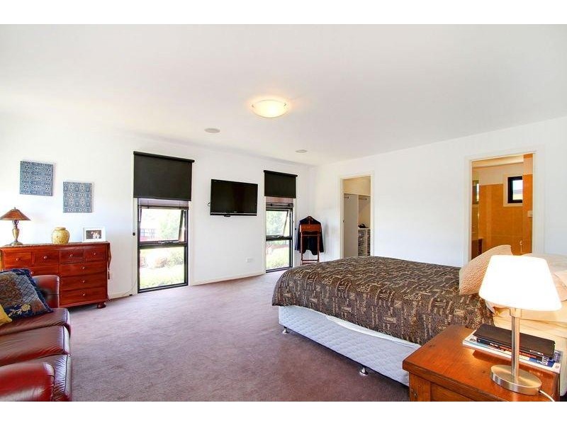 2/5 England Place, Newstead TAS 7250