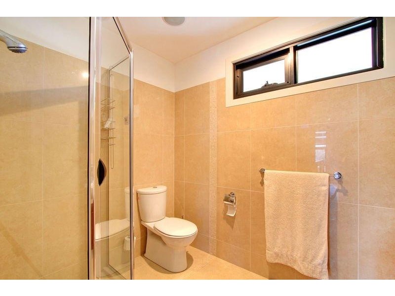 2/5 England Place, Newstead TAS 7250