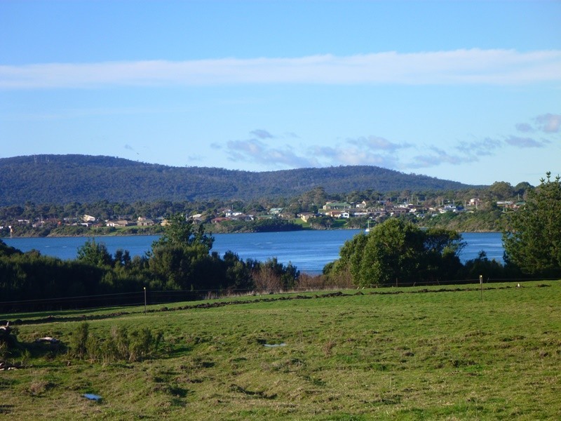 241A Bevic Road, Clarence Point TAS 7270