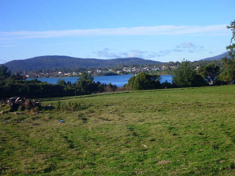 241A Bevic Road, Clarence Point TAS 7270
