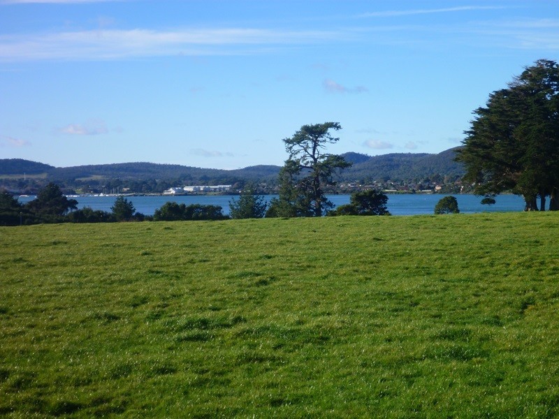 241A Bevic Road, Clarence Point TAS 7270
