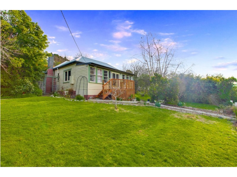 59 Payne Street, Beaconsfield TAS 7270
