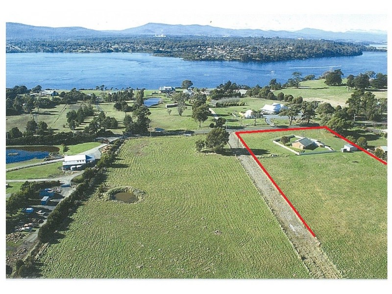 224 Bevic Road, Clarence Point TAS 7270