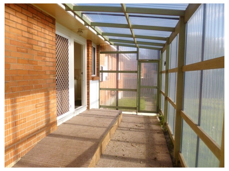 35 Paringa Avenue, Newnham TAS 7248