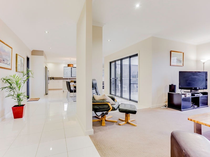 33 Deviot Road, Robigana TAS 7275