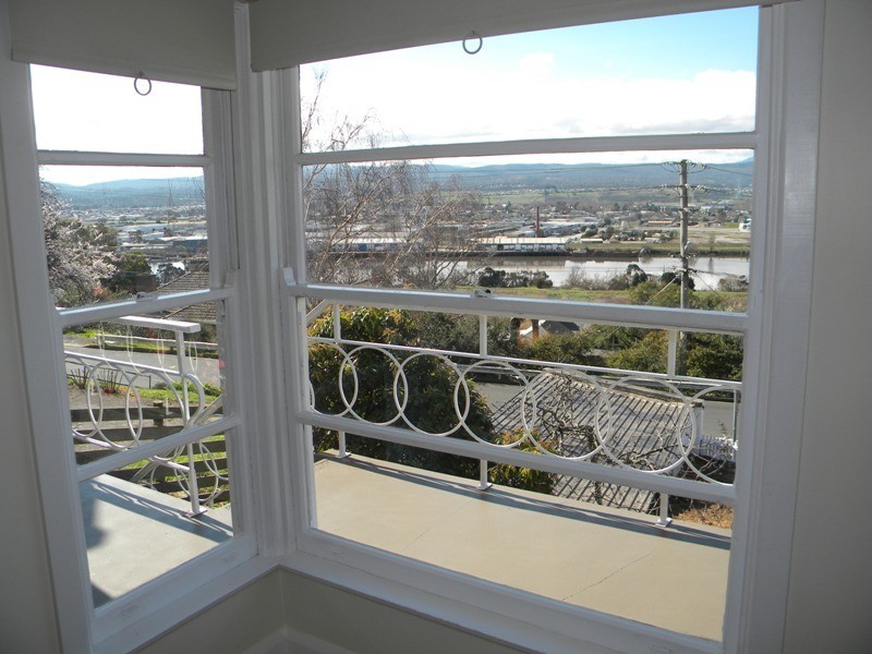 103 Bain Terrace, Trevallyn TAS 7250