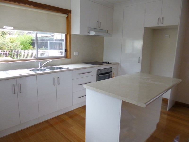 9 College Street, Newstead TAS 7250