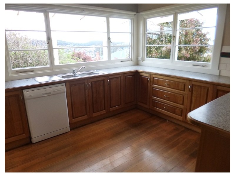 6 Effingham Street, South Launceston TAS 7249