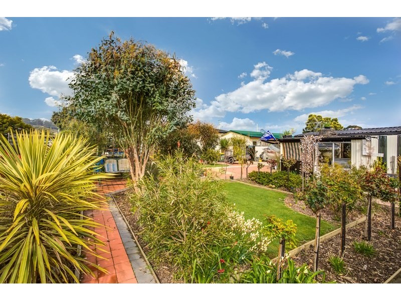 44 Napier Street, Beauty Point TAS 7270