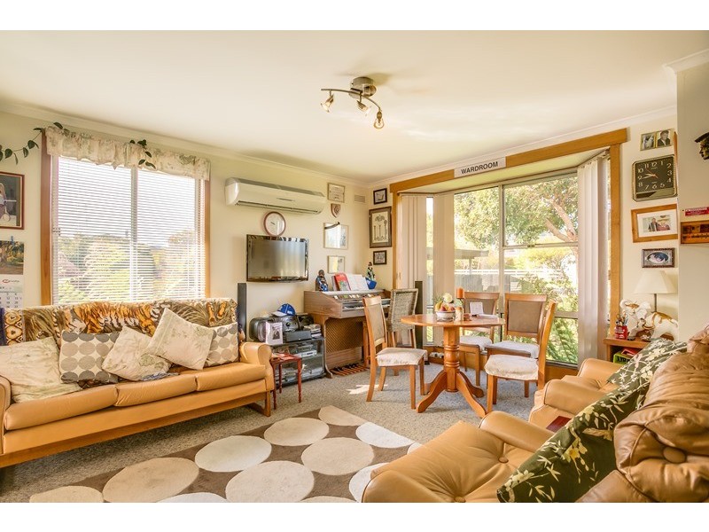 44 Napier Street, Beauty Point TAS 7270