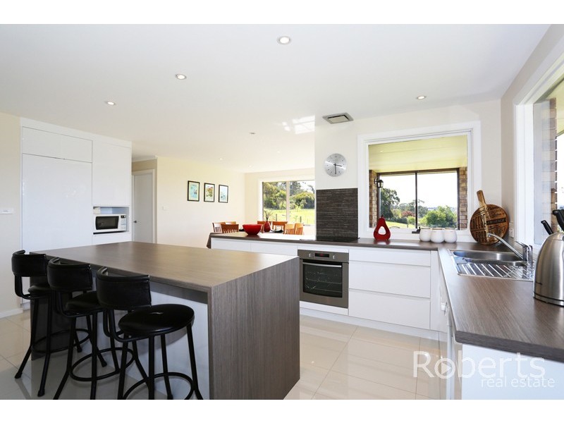 10 Acropolis Drive, Legana TAS 7277