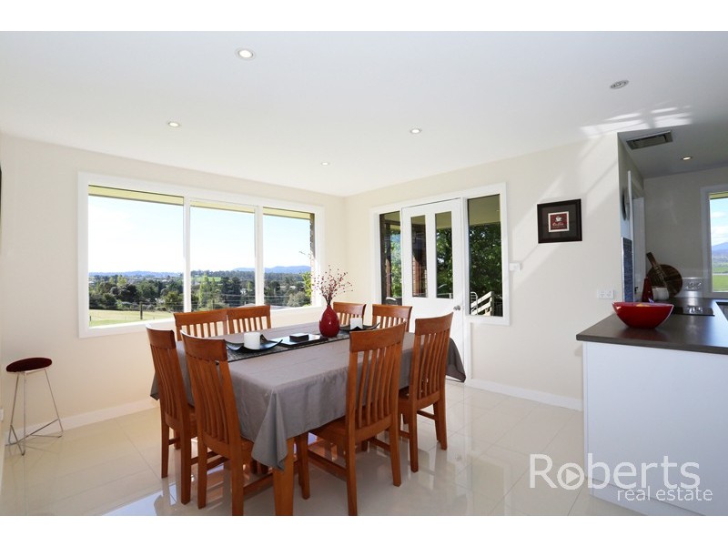 10 Acropolis Drive, Legana TAS 7277