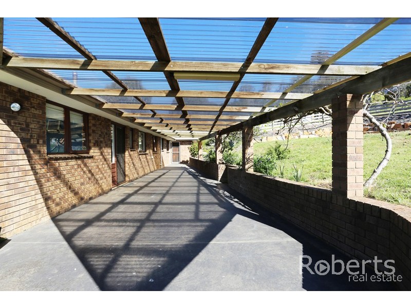 10 Acropolis Drive, Legana TAS 7277