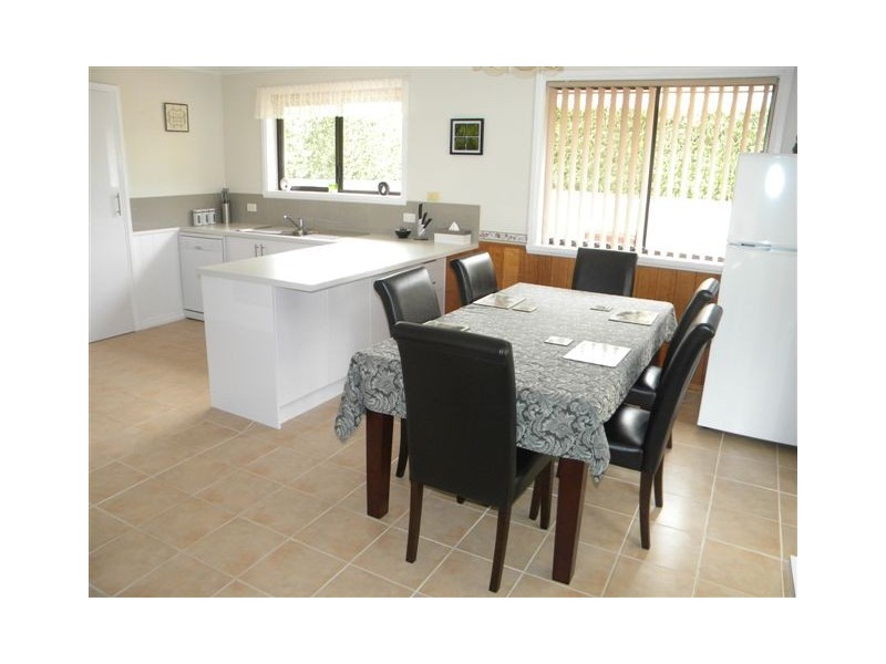 10 Village Court, St Leonards TAS 7250