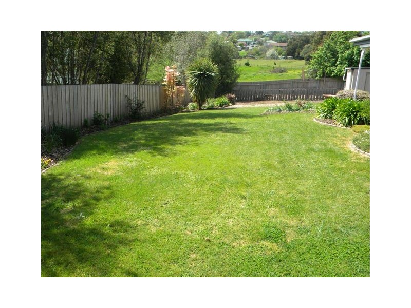 10 Village Court, St Leonards TAS 7250