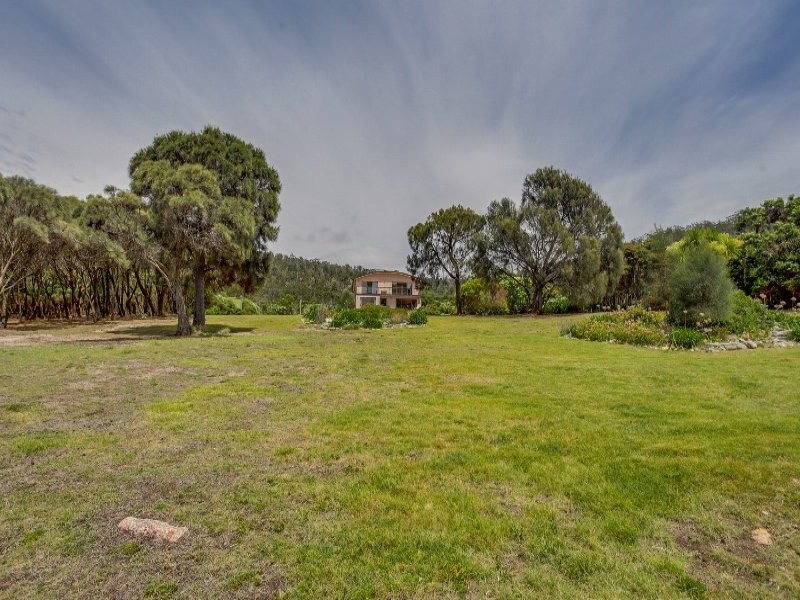 269 Harveys Farm Road, Bicheno TAS 7215