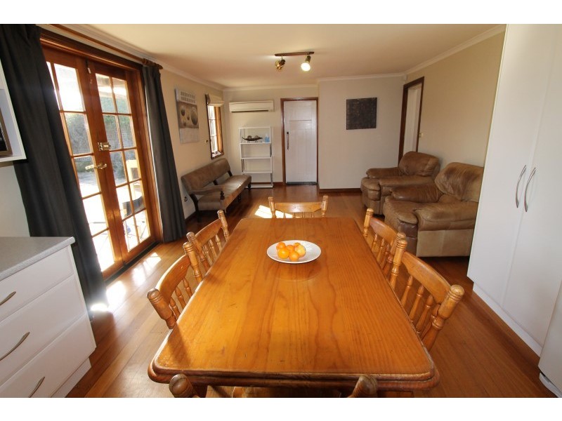 14 Button Street, Mowbray TAS 7248