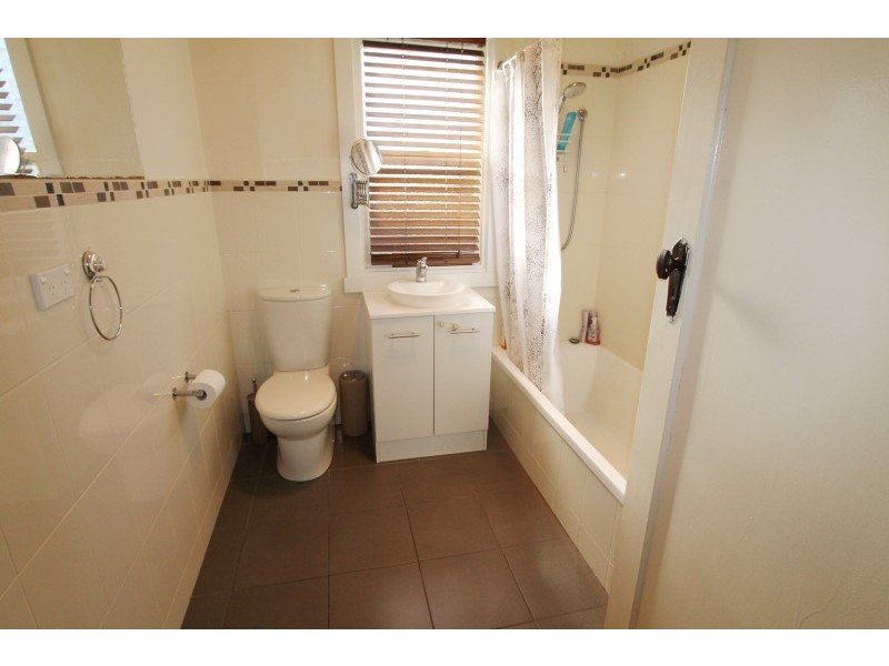 14 Button Street, Mowbray TAS 7248