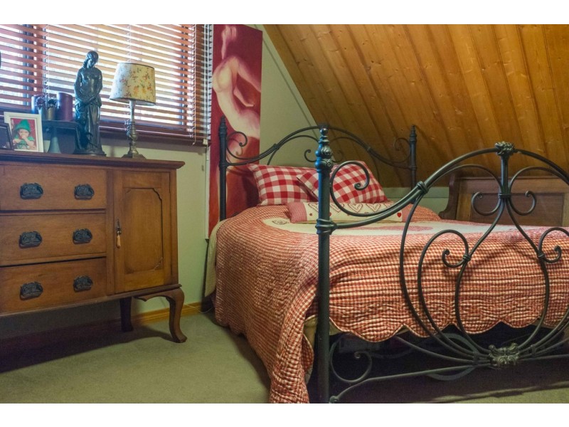 46 Pioneer Drive, Mole Creek TAS 7304