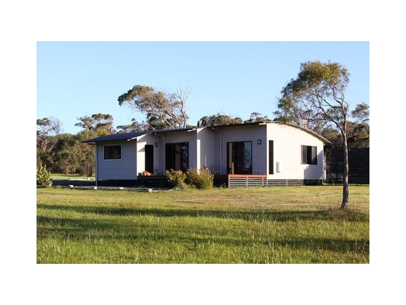 106 Soldiers Settlement Road, George Town TAS 7253