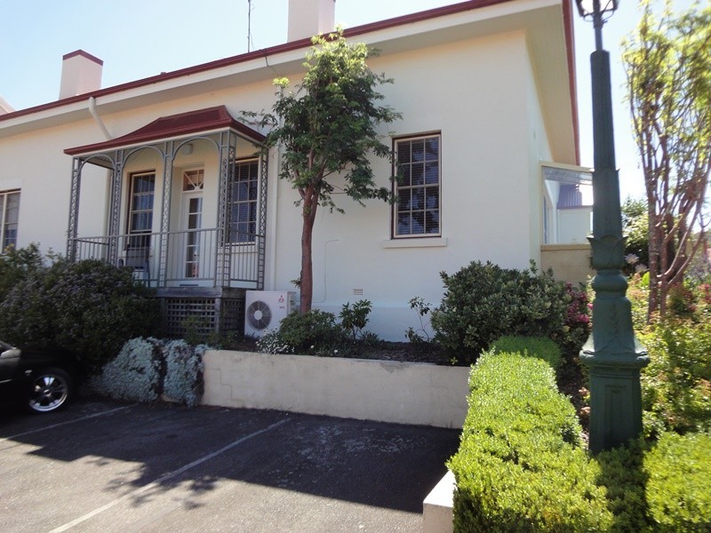 11 St John Crescent, Launceston TAS 7250