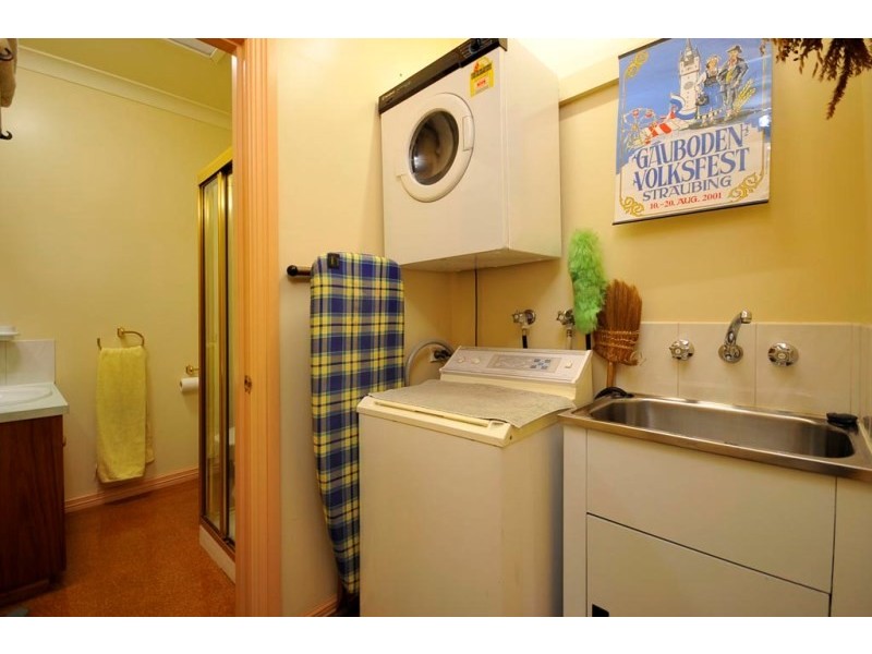 11 St John Crescent, Launceston TAS 7250