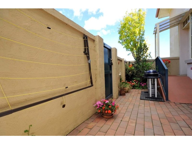 11 St John Crescent, Launceston TAS 7250
