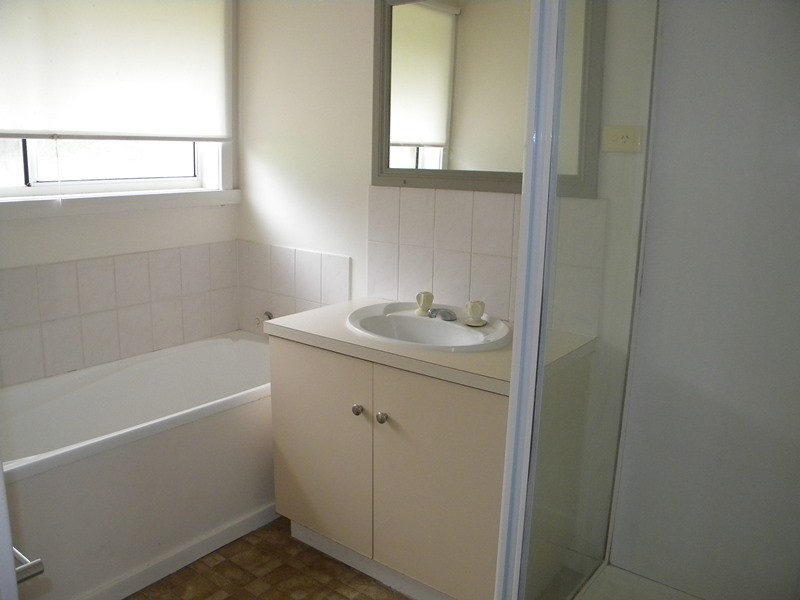 6 Dunnivan Street, Youngtown TAS 7249