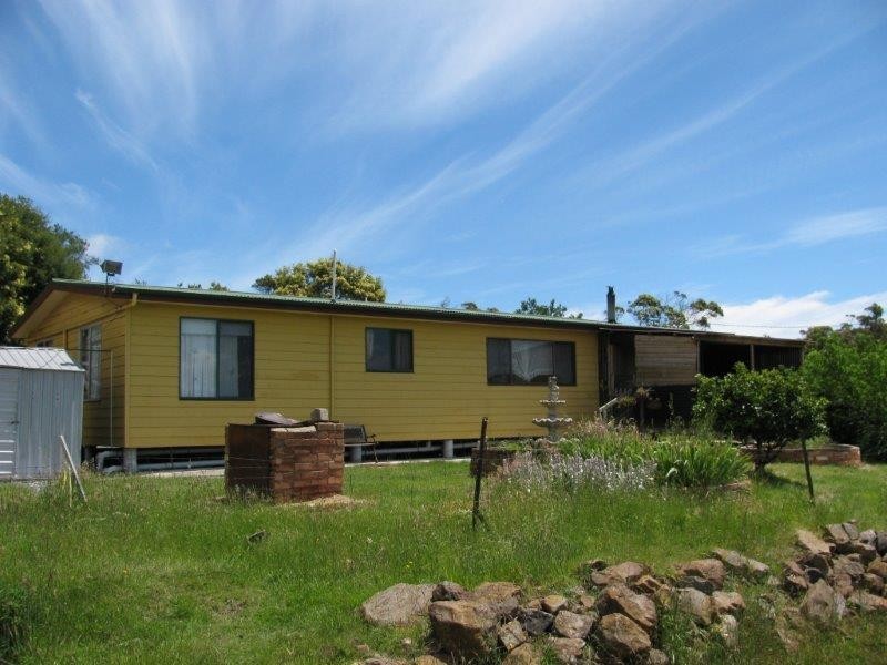 98 Sunset Boulevard, Clarence Point TAS 7270