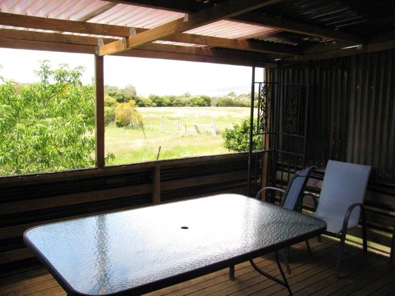 98 Sunset Boulevard, Clarence Point TAS 7270