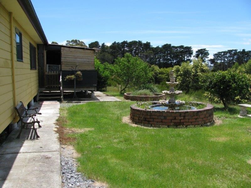 98 Sunset Boulevard, Clarence Point TAS 7270