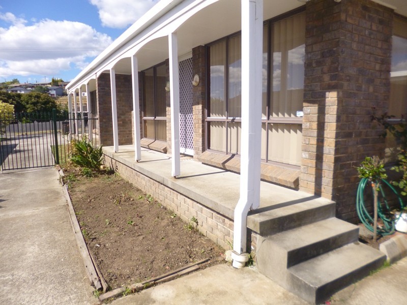 2/73 Franmaree Road, Newnham TAS 7248