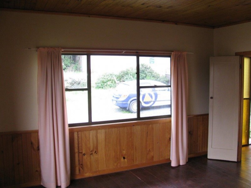 42 Flinders Street, Beauty Point TAS 7270
