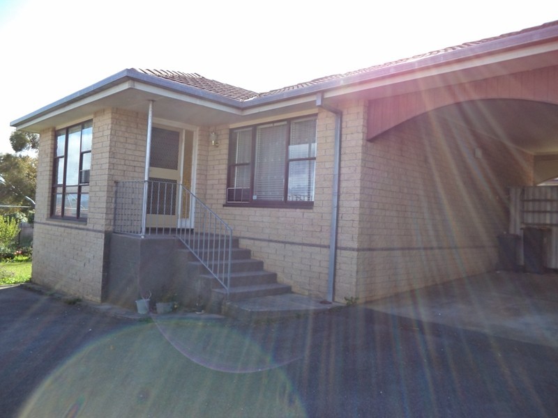 2/10 High Street, Deloraine TAS 7304