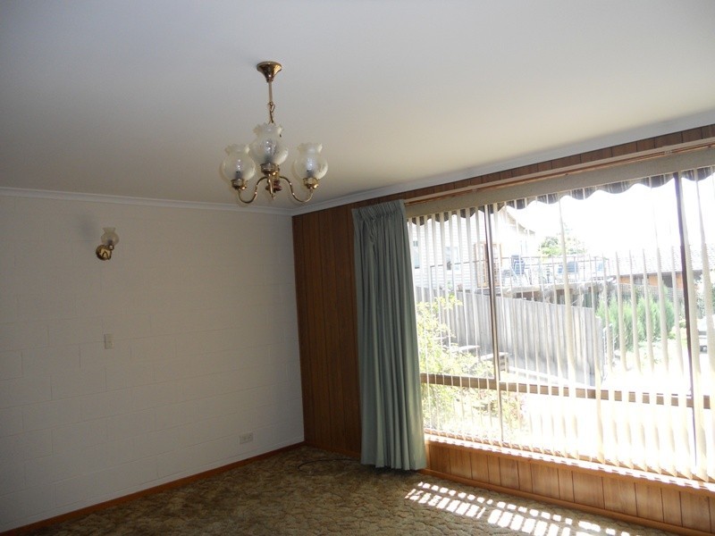 1/5 Collins Street, South Launceston TAS 7249