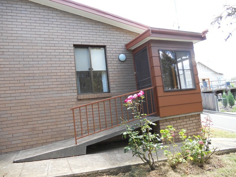 1/5 Collins Street, South Launceston TAS 7249