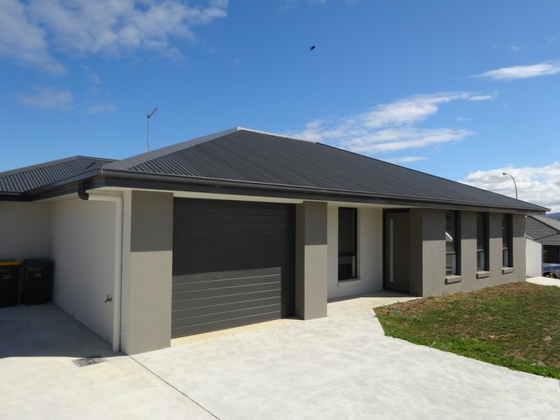 1/22 Corella Drive, Legana TAS 7277