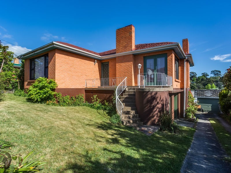 42 Shirley Place, Kings Meadows TAS 7249