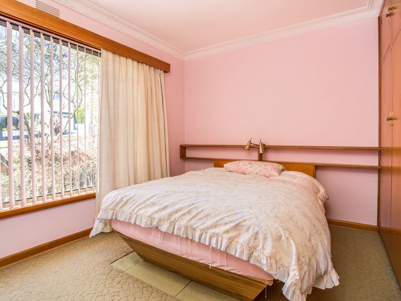 42 Shirley Place, Kings Meadows TAS 7249