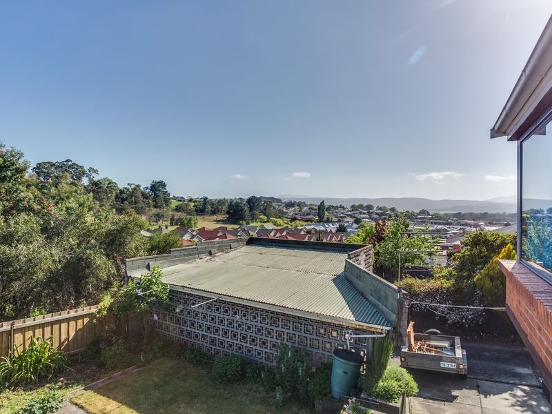 42 Shirley Place, Kings Meadows TAS 7249