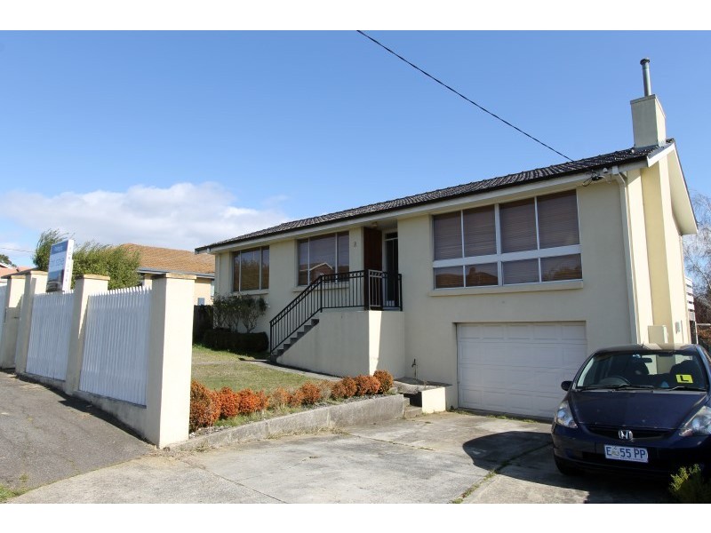 8 Rossmoyne Street, Norwood TAS 7250